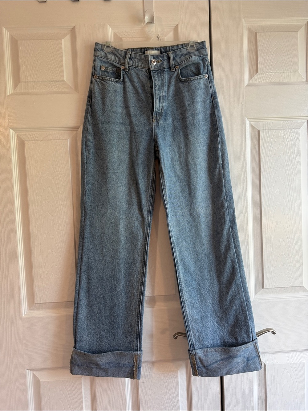 Women’s Classic Light Blue Straight-Leg Jeans